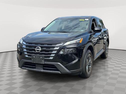 Black 2024 Nissan Rogue SV