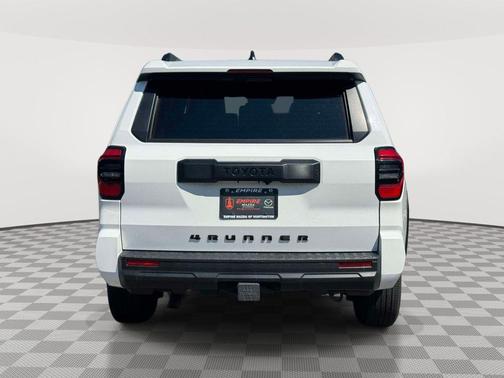 Ice 2025 Toyota 4Runner SR5