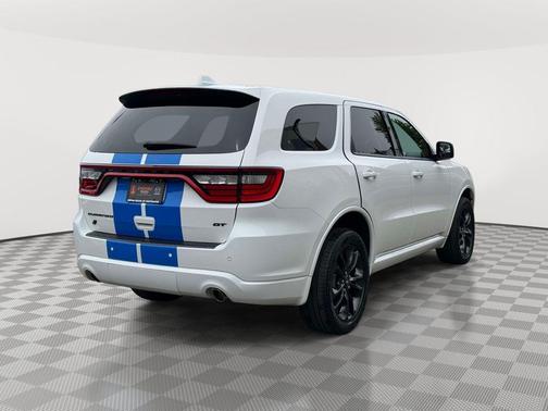 White Knuckle Clearcoat 2022 Dodge Durango GT