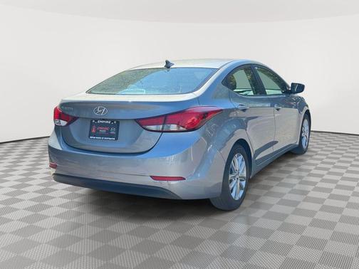 Titanium Gray Metallic 2015 Hyundai ELANTRA SE