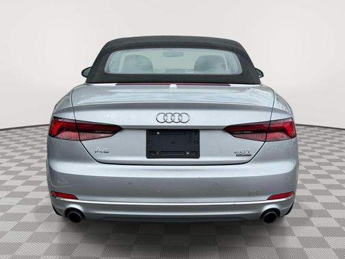 Florett Silver Metallic w/ Black Roof 2018 Audi A5 2.0T Premium Plus