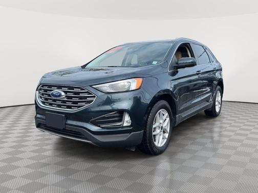 Blue Metallic 2022 Ford Edge SEL