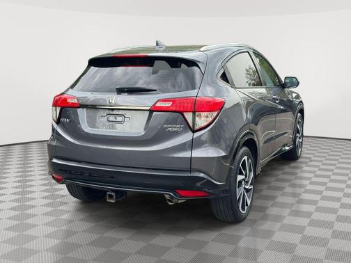 Lunar Silver Metallic 2019 Honda HR-V Sport