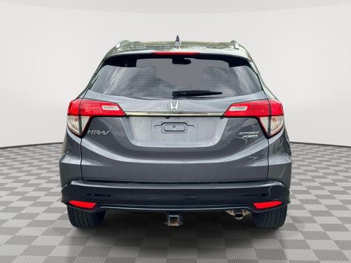 Lunar Silver Metallic 2019 Honda HR-V Sport