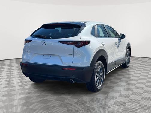 Snowflake White Pearl 2023 Mazda CX-30 2.5 S