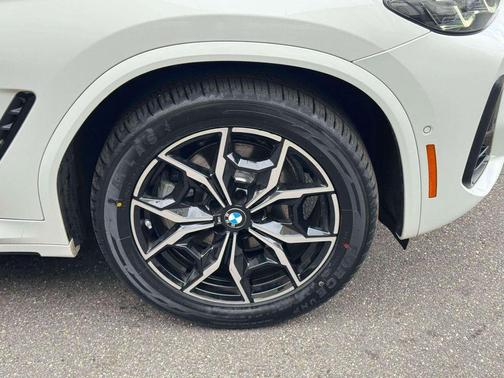 Alpine White 2023 BMW X3 xDrive30i