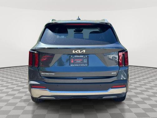 Gravity Gray 2024 Kia Sorento S
