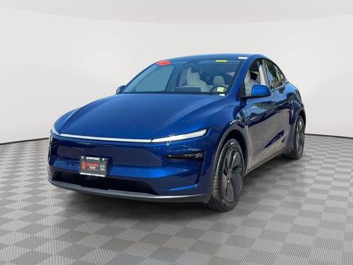 Deep Blue Metallic 2026 Tesla Model Y PREMIUM