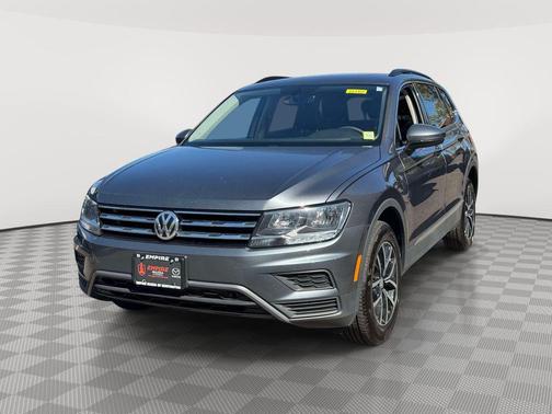 Platinum Gray Metallic 2021 Volkswagen Tiguan 2.0T SE