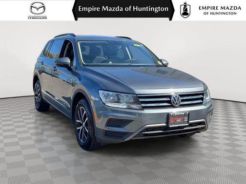 Platinum Gray Metallic 2021 Volkswagen Tiguan 2.0T SE