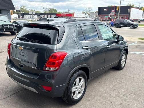 Nightfall Gray Metallic 2020 Chevrolet Trax LT