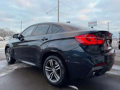 2016 BMW X6 xDrive50i