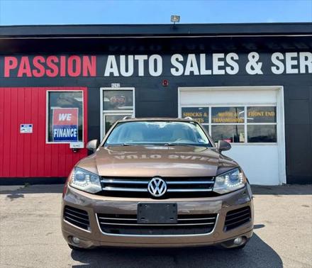 2013 Volkswagen Touareg TDI Sport