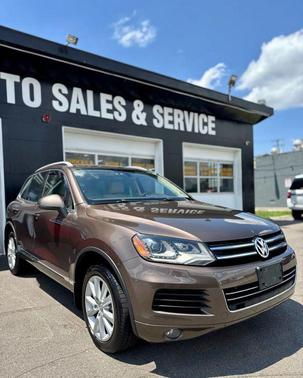 2013 Volkswagen Touareg TDI Sport
