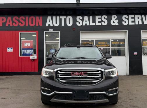 2018 GMC Acadia SLE-2