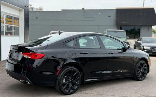Black Clearcoat 2015 Chrysler 200 S
