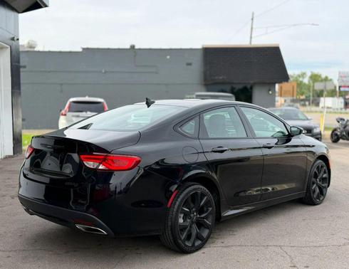 Black Clearcoat 2015 Chrysler 200 S