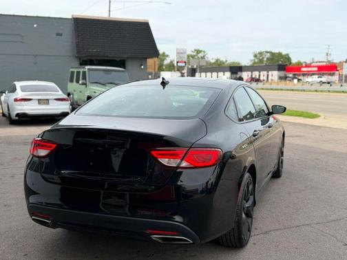 Black Clearcoat 2015 Chrysler 200 S