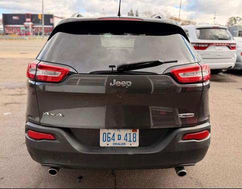 2015 Jeep Cherokee Sport