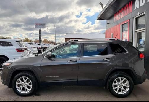 2015 Jeep Cherokee Sport