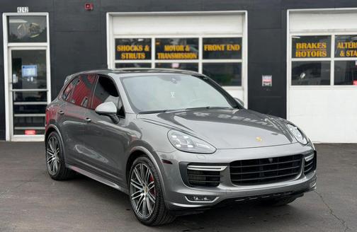 Gray 2016 Porsche Cayenne GTS