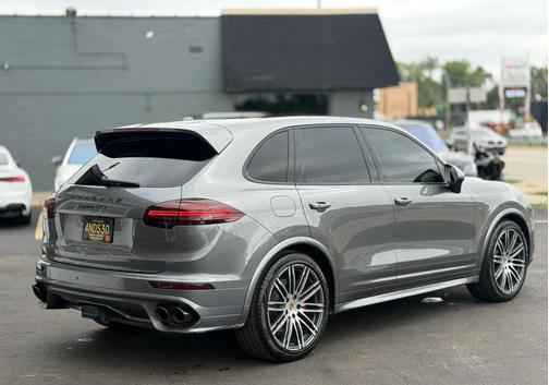 Gray 2016 Porsche Cayenne GTS