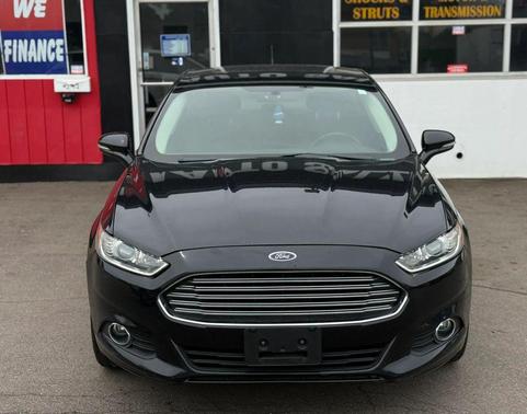 Tuxedo Black 2015 Ford Fusion SE