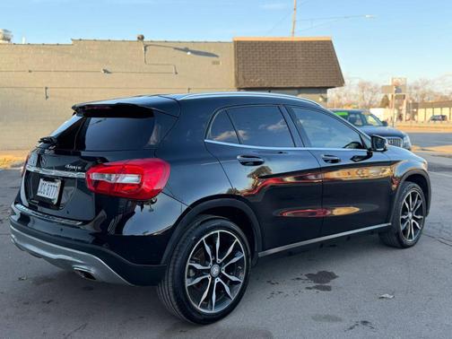 2017 Mercedes-Benz GLA 250 4MATIC