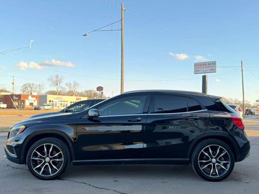 2017 Mercedes-Benz GLA 250 4MATIC