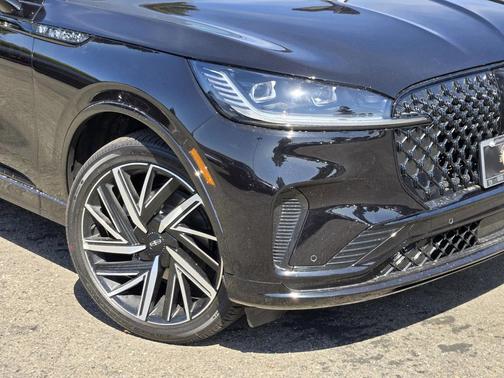 2025 Lincoln Aviator Black Label AWD