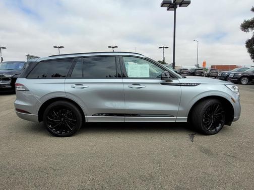 2023 Lincoln Aviator Reserve AWD