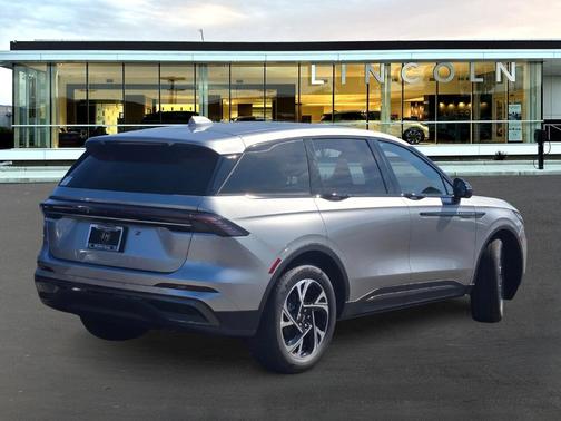 2025 Lincoln Nautilus Premiere