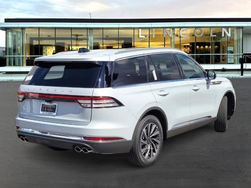2025 Lincoln Aviator Premiere