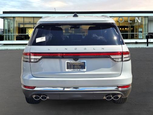 2025 Lincoln Aviator Premiere