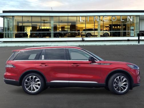 2025 Lincoln Aviator Premiere