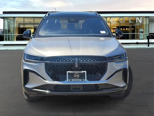 2025 Lincoln Nautilus Reserve