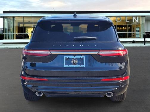 2025 Lincoln Corsair Premiere