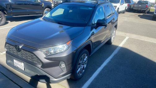 2021 Toyota RAV4 XLE Premium