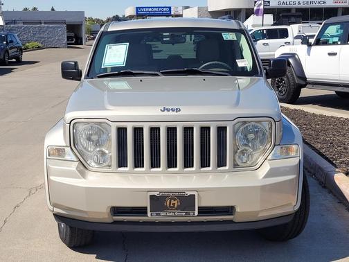 2008 Jeep Liberty Sport