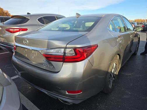 2016 Lexus ES 350 Base