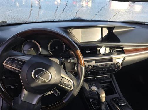 2016 Lexus ES 350 Base