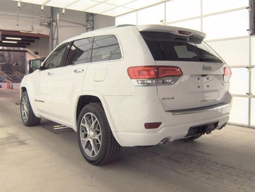 2020 Jeep Grand Cherokee Overland