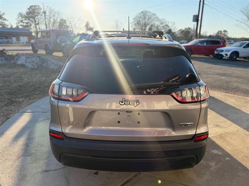 2020 Jeep Cherokee Latitude Plus