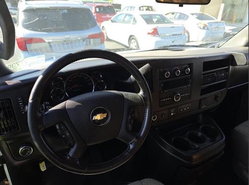 Summit White 2020 Chevrolet Express 2500 LT