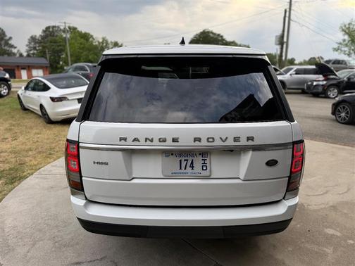 White 2017 Land Rover Range Rover 3.0L Supercharged HSE
