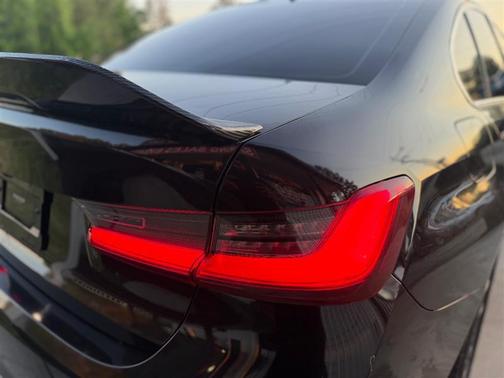 Jet Black 2020 BMW 330 330i