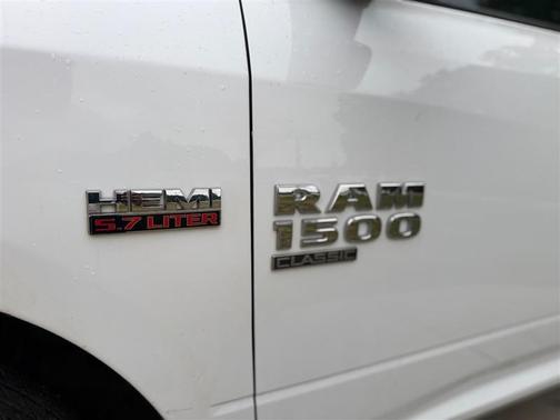 Bright White Clearcoat 2022 RAM 1500 Tradesman