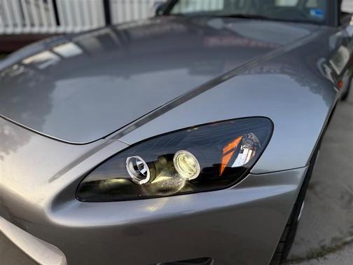 Silverstone Metallic 2000 Honda S2000 Base