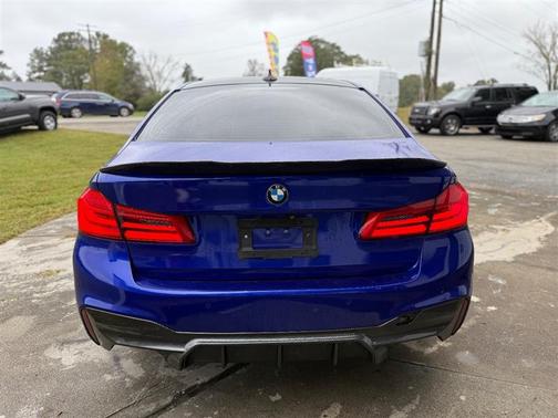 2019 BMW 540 540i