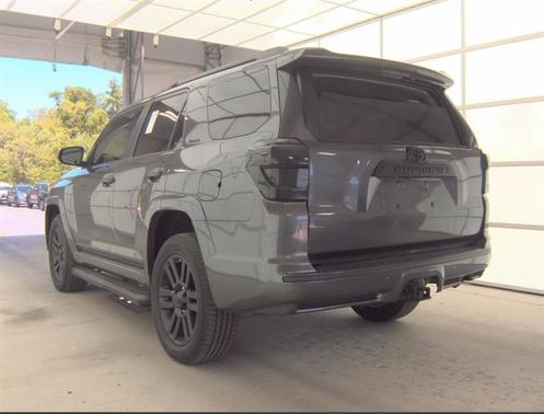 Magnetic Gray Metallic 2016 Toyota 4Runner Limited